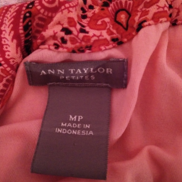 < Ann Taylor > Paisley Top - Picture 4 of 7
